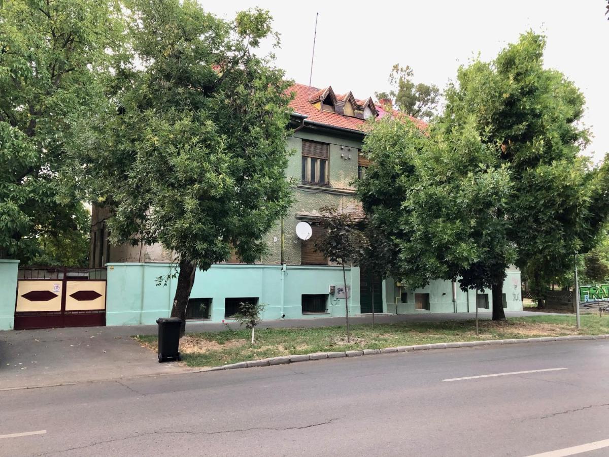 Central Park - Big Apartment - 3 Rooms - Free Parking T5 Timisoara Ngoại thất bức ảnh